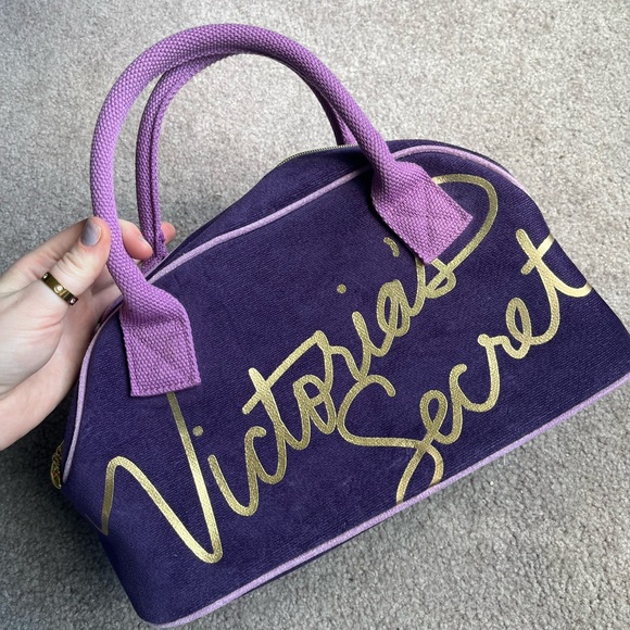 Vintage Y2K Victoria’s Secret purple purse - Picture 1 of 4